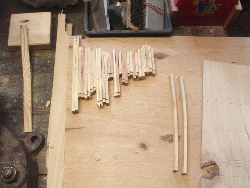 1073_(2013-10-02,06)_02.jpg