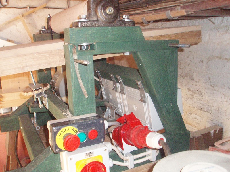 184_(2010_04_22-26)_11.jpg