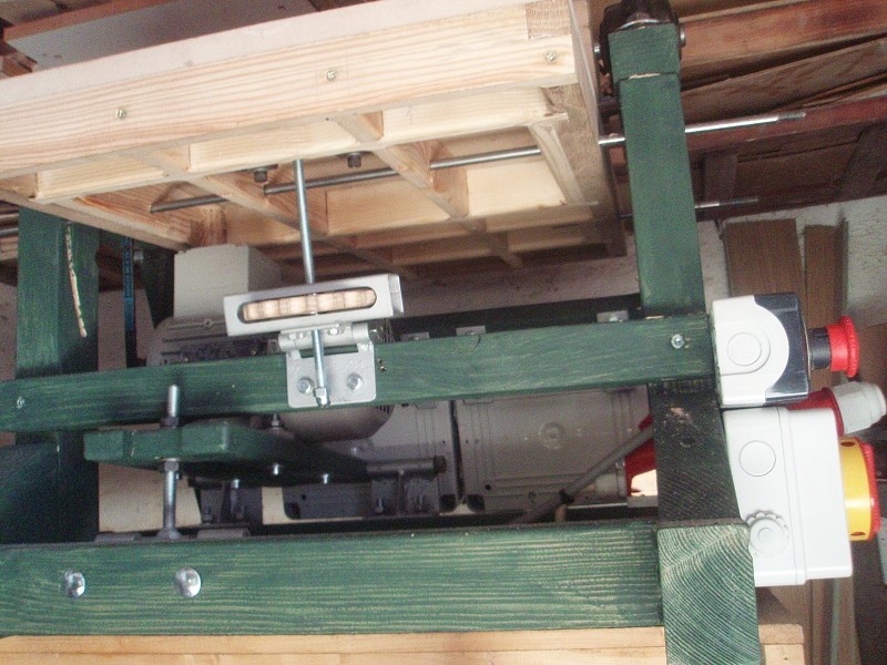 184_(2010_04_22-26)_15.jpg