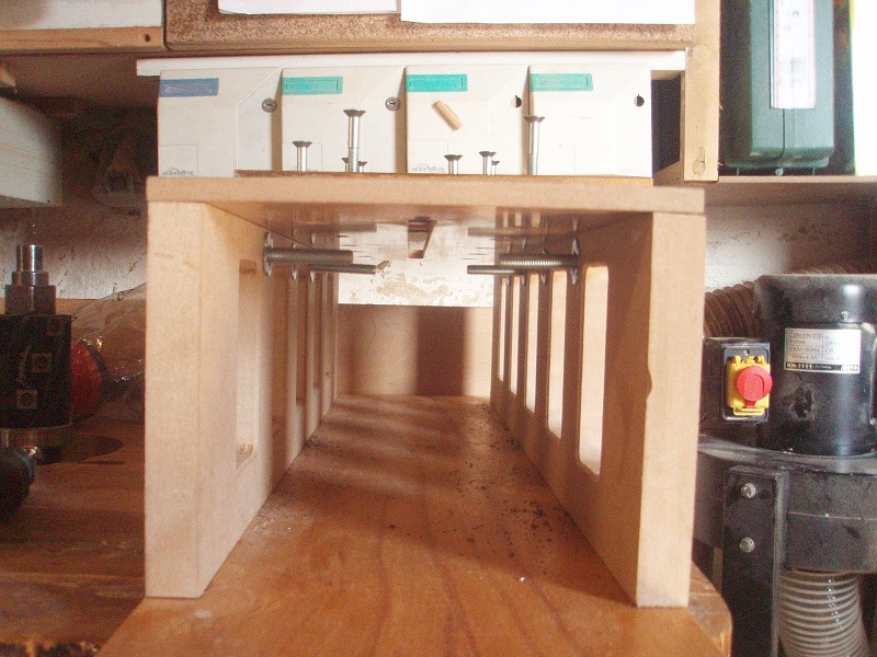 260_(2011-04-03)_07.jpg