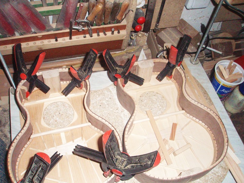 369_(2011-10-30)_02.jpg